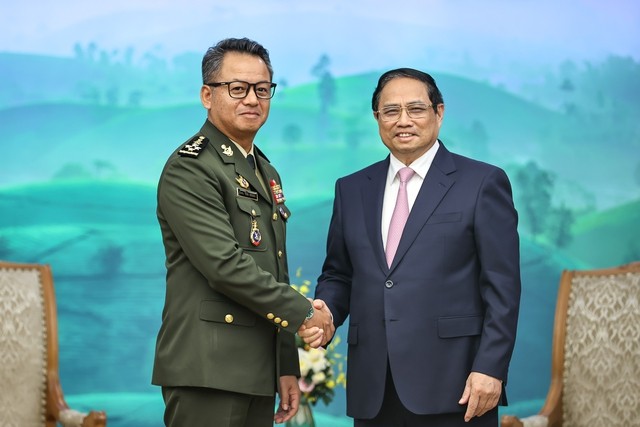 Thủ tướng Phạm Minh Chính tiếp Đại tướng Tea Seiha, Phó Thủ tướng, Bộ trưởng Bộ Quốc phòng Campuchia. (Ảnh: VGP/Nhật Bắc).