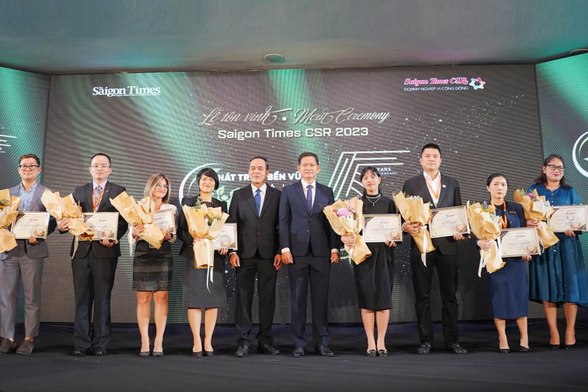 Các doanh nghiệp được vinh danh tại Saigon Times CSR 2023.