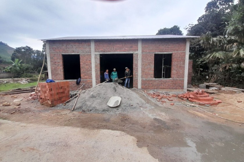 Nhờ nguồn vốn ưu đãi, gia đình anh Nguyễn Văn Nguyên đã xây được căn nhà mới. 