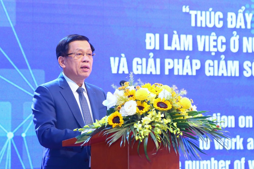 Thứ trưởng Bộ Lao động-Thương binh và Xã hội Nguyễn Bá Hoan.