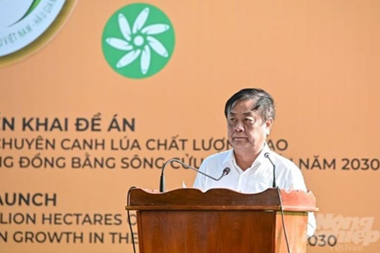 Bộ trưởng Bộ NN&PTNT Lê Minh Hoan tại Lễ phát động triển khai Đề án phát triển bền vững 1 triệu ha lúa chất lượng cao.