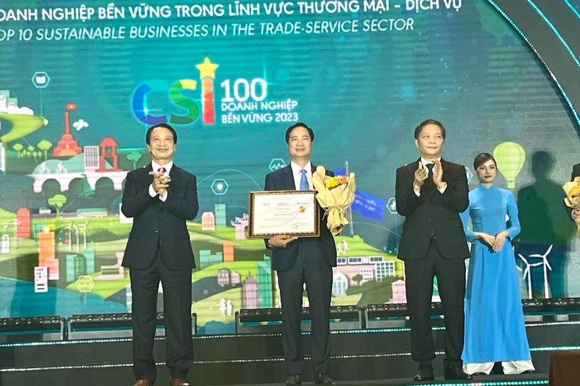 Bảo Việt (BVH) đứng đầu Top10 Doanh nghiệp Bền vững Việt Nam gần 1 thập kỷ liên tiếp.