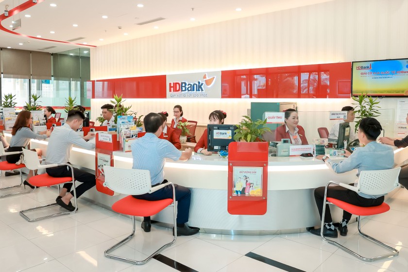 HDBank ưu đãi khách hàng doanh nghiệp mới vay lãi suất 6,4%/năm.