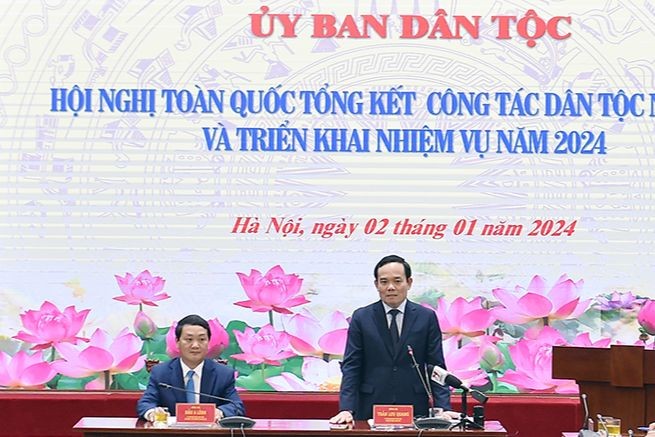 Phó Thủ tướng Trần Lưu Quang chia sẻ, công tác dân tộc là nhiệm vụ khó khăn nên các Bộ, ngành địa phương phải quan tâm đến công tác này bằng cả tấm lòng. (Ảnh: VGP/Hải Minh)