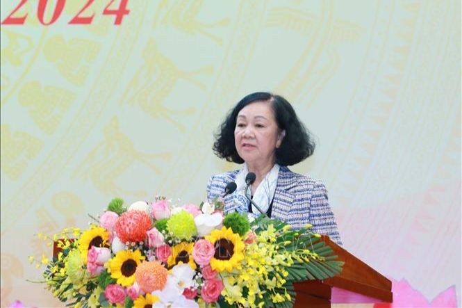 Thường trực Ban Bí thư, Trưởng Ban Tổ chức Trung ương Trương Thị Mai phát biểu tại Hội nghị. (Nguồn ảnh: TTXVN)