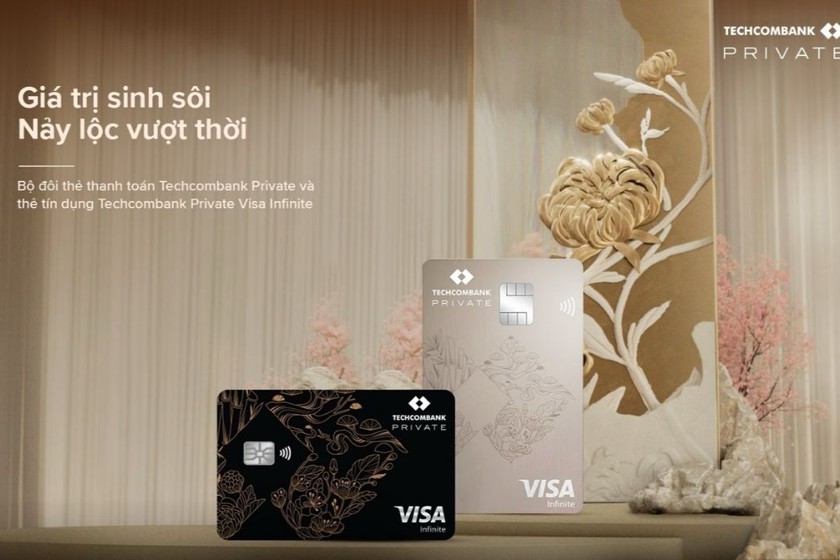 Bộ đôi thẻ thanh toán quốc tế Techcombank Private & thẻ tín dụng Techcombank Private Visa Infinite.
