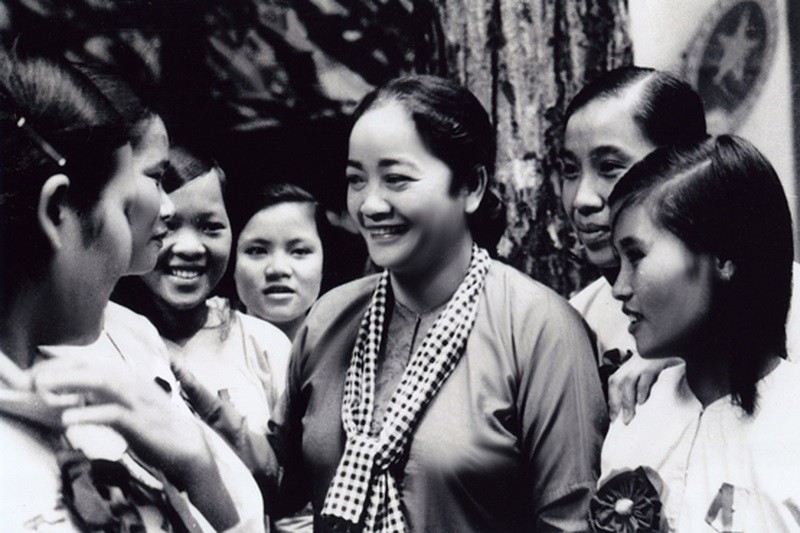 Nữ tướng Nguyễn Thị Định - người phụ nữ xứng đáng với 8 chữ vàng mà Bác Hồ trao tặng phụ nữ Việt Nam “Anh hùng - Bất khuất - Trung hậu - Đảm đang”. (Ảnh tư liệu)
