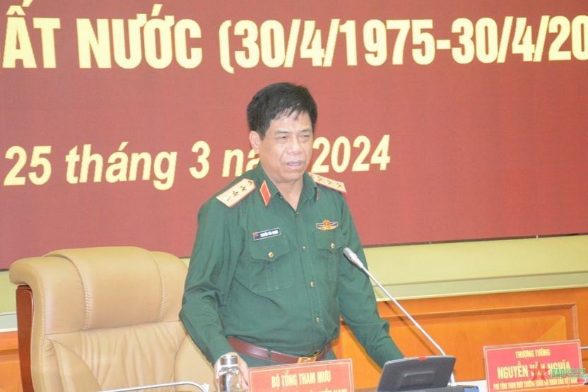 Thượng tướng Nguyễn Văn Nghĩa chủ trì hội nghị.