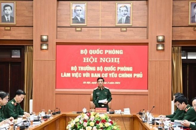 Đại tướng Phan Văn Giang phát biểu tại buổi làm việc. (Ảnh: Tuấn Nam).