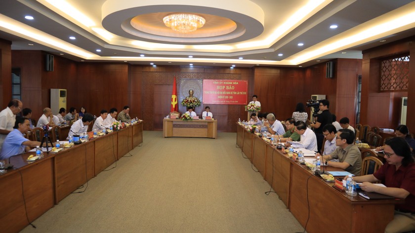 Tỉnh ủy Khánh Hòa đã tổ chức họp báo về Đại hội đại biểu Đảng bộ tỉnh lần thứ XVIII, nhiệm kỳ 2020​-​2025. 