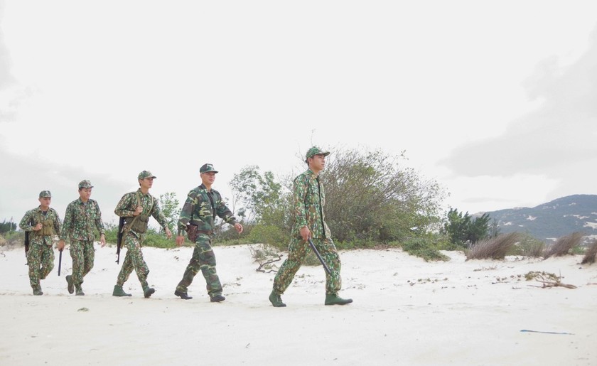 Lực lượng Bộ đội Biên phòng tỉnh Khánh Hòa tuần tra khu vực biên giới biển.