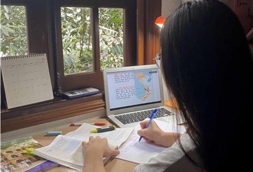 Tỉnh Khánh Hòa chủ động xây dựng phương án cho học sinh trở lại trường thay vì học online.