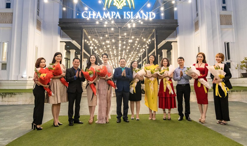 Các đại sứ Cuộc thi Hoa hậu Du lịch Biển Việt Nam năm 2022.