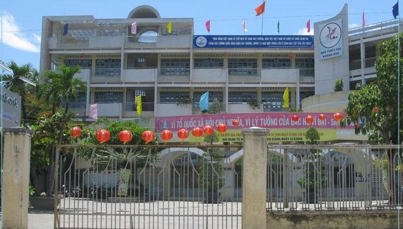 Khu vực Nhà Thiếu nhi tỉnh Khánh Hòa.