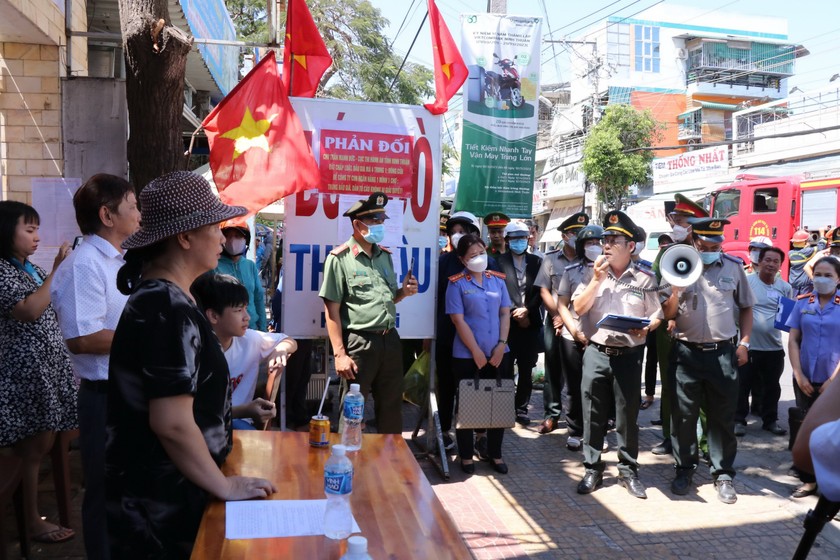 Cục Thi hành án dân sự tỉnh Ninh Thuận cưỡng chế bàn giao tài sản cho người trúng đấu giá