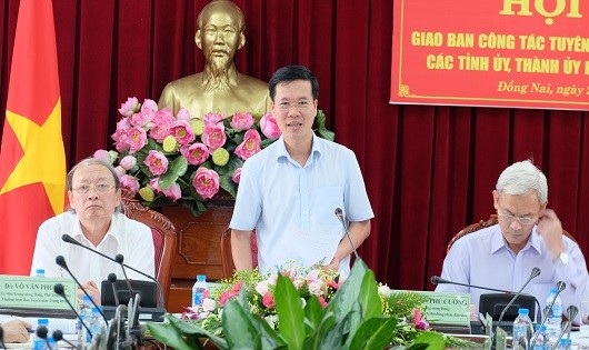 Ông Võ Văn Thưởng phát biểu tại hội nghị.