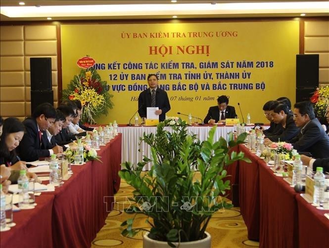 Ông Tô Quang Thu, Phó Chủ nhiệm UBKTTW phát biểu tại hội nghị. Ảnh: TTXVN
