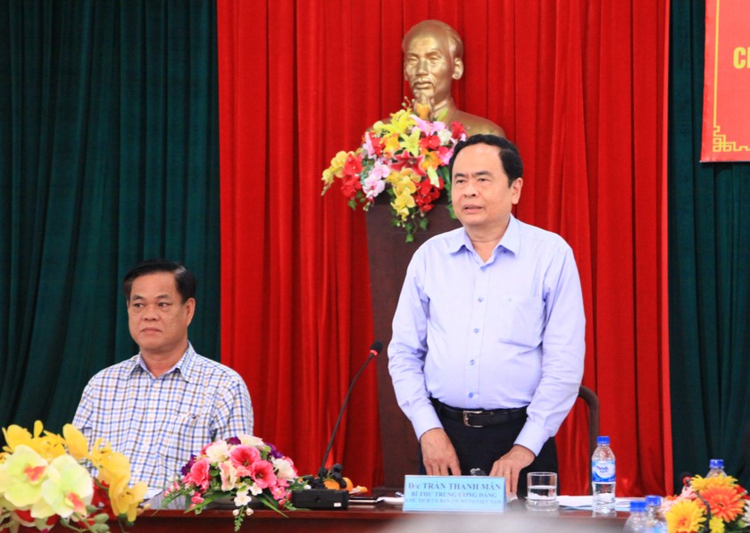 Ông Trần Thanh Mẫn phát biểu tại buổi làm việc với  Ủy ban MTTQ Việt Nam tỉnh Phú Yên.
