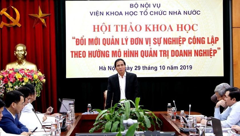Thứ trưởng Bộ Nội vụ Triệu Văn Cường phát biểu khai mạc hội thảo.