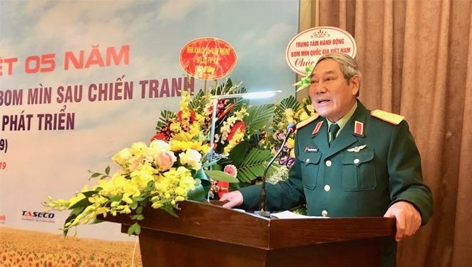 Trung tướng Nguyễn Đức Soát cho biết, VNASMA đã thực hiện thành công và đa dạng các hình thức phù hợp hỗ trợ các nạn nhân của bom, mìn. 