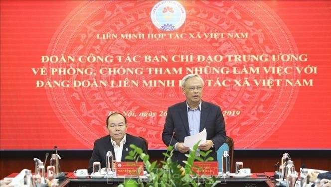 Phó Chủ tịch Quốc hội Uông Chu Lưu phát biểu tại buổi làm việc.
