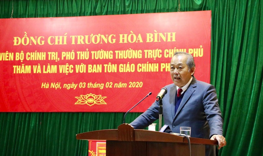  Phó Thủ tướng Thường trực Chính phủ Trương Hòa Bình phát biểu tại buổi làm việc.