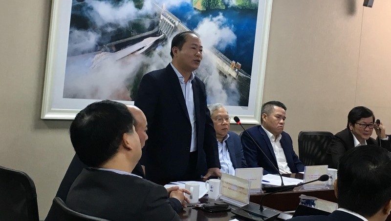 Ông Vũ Anh Minh, Chủ tịch HĐTV Tổng công ty Đường sắt Việt Nam phản ánh những khó khăn với Tổ công tác của Thủ tướng.