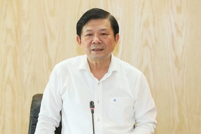 Phó Chủ tịch UBTƯ MTTQ Việt Nam Nguyễn Hữu Dũng phát biểu tại Hội nghị. Ảnh: Quang Vinh.