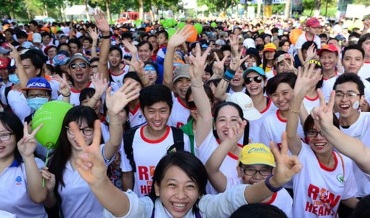 10.000 người sẵn sàng 'Chạy vì Trái tim 2017'