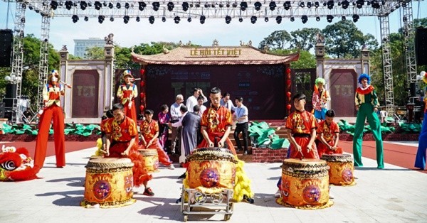 Lễ hội Tết Việt khám phá văn hóa 3 miền