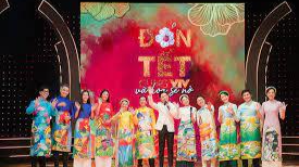 Hoa hậu Ngọc Hân với 50 bộ áo dài trong “Đón Tết và hoa sẽ nở’