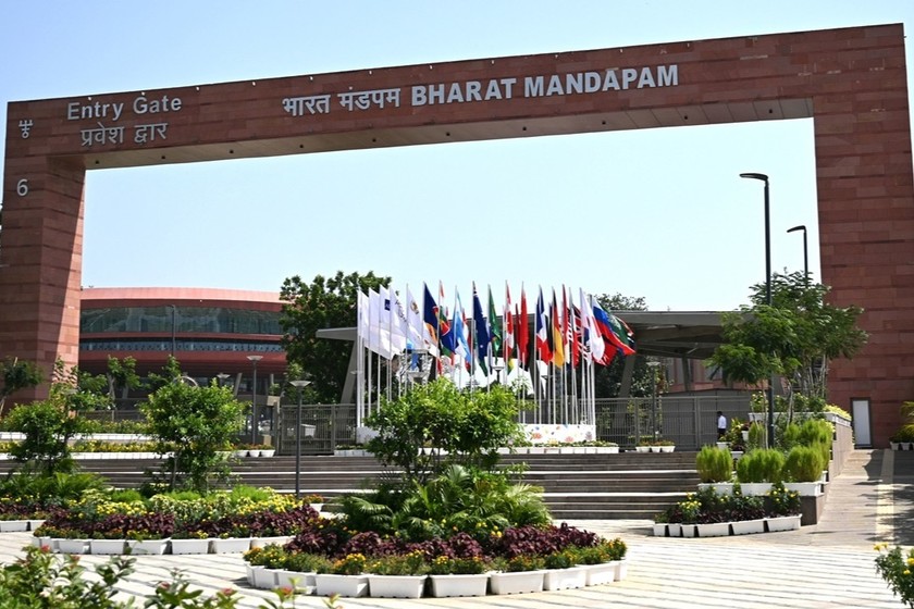 Cổng vào trung tâm hội nghị Bharat Mandapam ở New Delhi, Ấn Độ, nơi dự kiến diễn ra các sự kiện của hội nghị thượng đỉnh G20 trong hai ngày 9 và 10/9. Ảnh: AFP