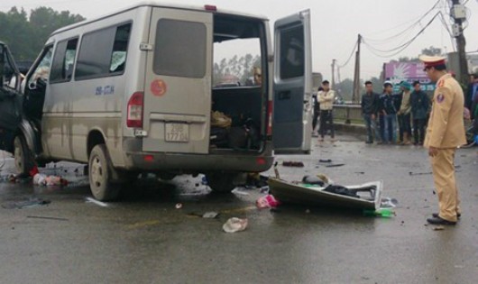 Vụ tai nạn xe khách tại Hà Nam: Sẽ khởi tố vụ án để điều tra