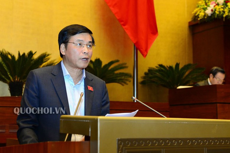 Tổng Thư ký Nguyễn Hạnh phúc trình bày báo cáo