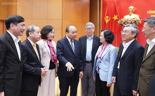 Thủ tướng cùng các đại biểu dự Hội nghị. Ảnh: VGP