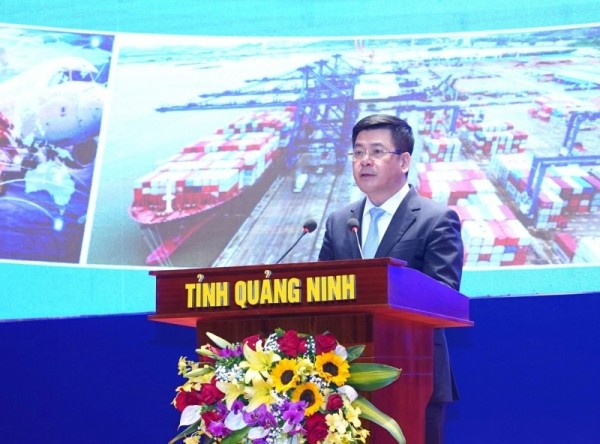 Bộ trưởng Nguyễn Hồng Diên phát biểu tại Hội nghị phát triển dịch vụ logistics tỉnh Quảng Ninh ngày 4/3