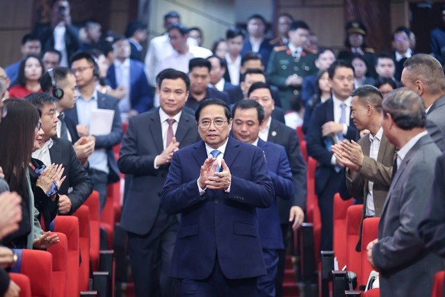 Thủ tướng Phạm Minh Chính dự Hội nghị công bố Quy hoạch và xúc tiến đầu tư tỉnh Hải Dương - Ảnh: VGP/Nhật Bắc

