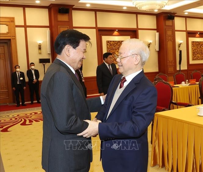 Tổng Bí thư Nguyễn Phú Trọng đón Tổng Bí thư, Chủ tịch nước Lào Thongloun Sisoulith. Ảnh: TTXVN

