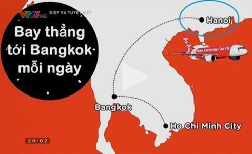 Trong hình ảnh minh họa đường bay, vị trí thủ đô Hà Nội bị "di dời" sang lãnh thổ Trung Quốc - Ảnh: Chụp màn hình.