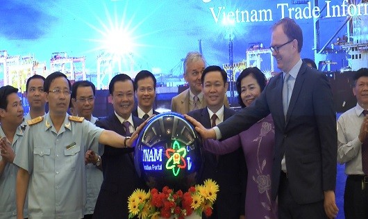 Bộ Tài chính và Ngân hàng Thế giới khai trương Cổng Thông tin Thương mại Việt Nam
