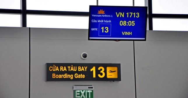 Vietnam Airlines trễ chuyến, đại diện hãng thách thức khách hàng
