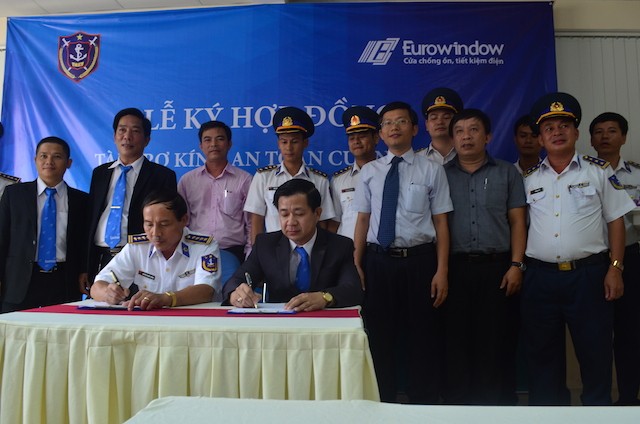 Tàu Cảnh sát biển Việt Nam được Eurowindow tài trợ toàn bộ kính an toàn cường lực 