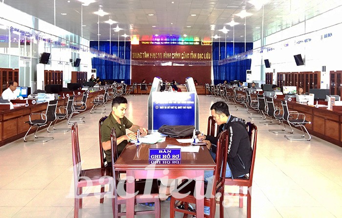 Giải quyết thủ tục hành chính tại Trung tâm phục vụ hành chính công tỉnh Bạc Liêu