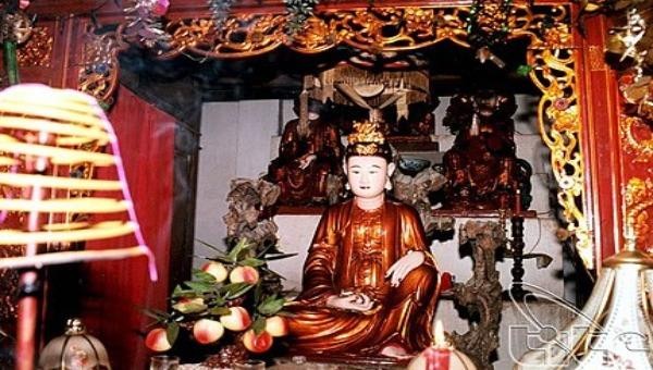 Tượng Bà Đanh - tức Đại Thánh Pháp Vũ Tôn Phật ở chùa Bà Đanh