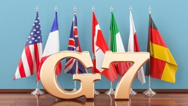 Nhóm G7 