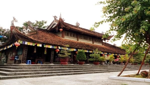 Chùa Đại Bi với kiến trúc thuần Việt, đặc trưng của cổ tự Bắc Bộ. 