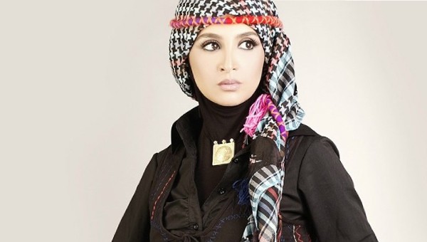Phụ nữ Ai Cập trong trang phục truyền thống. 