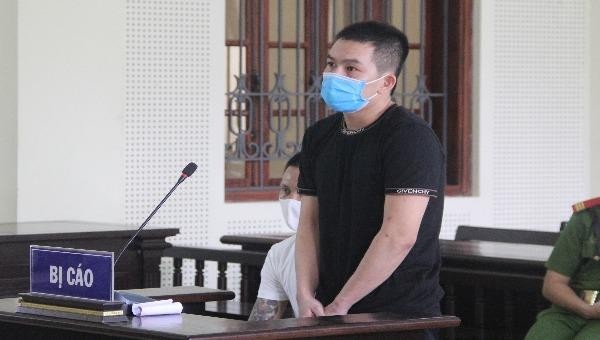 Bị cáo Lê Trung Hiếu lĩnh án 15 năm tù. 