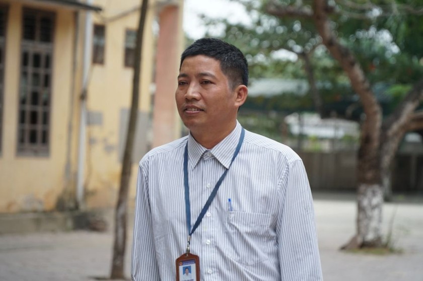 Thầy Nguyễn Văn Đông. 
