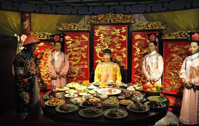 Mỗi bữa ăn của các Hoàng đế Trung Hoa thường có rất nhiều món (Ảnh minh họa).